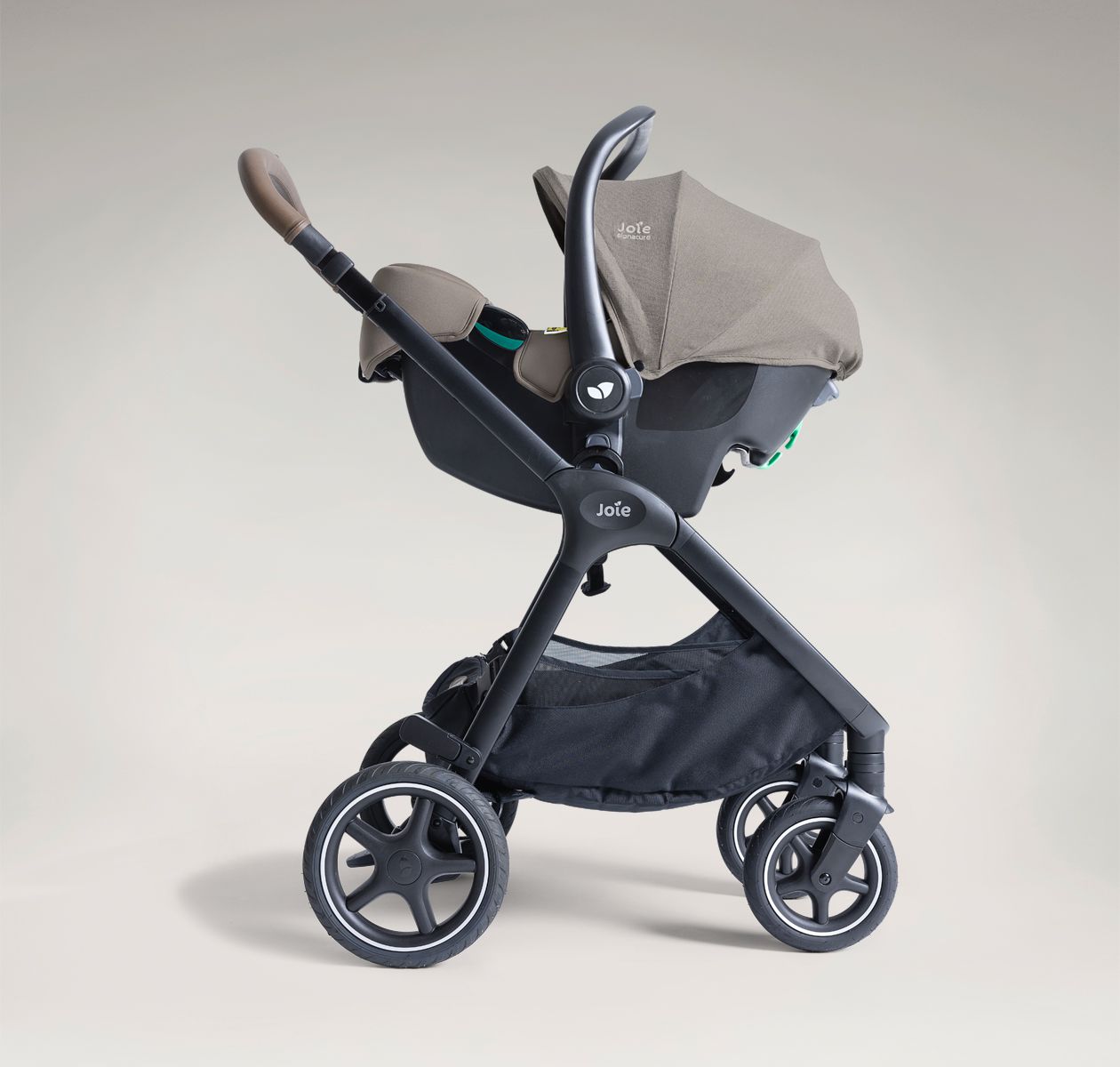 ���� ���� ������ finiti� trio ���� 3 ����� JOIE