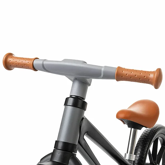 ����� ����� ����� ������ �� ������ ������� ������  Infanti Maxi Balance Bike - ����