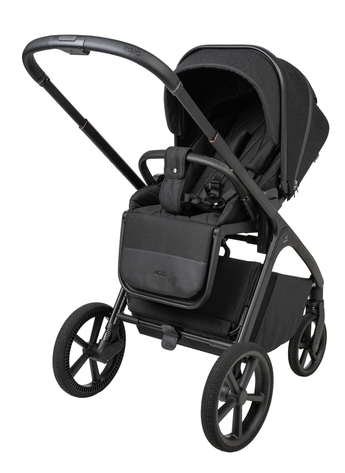 ���� � Novo �������� 2025 �� Sportline ����� ���� / ���� ����� / ��� ���� - ���������